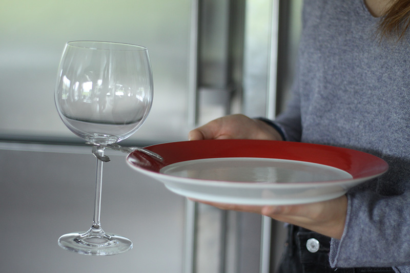 Support to carry plate and cup - Ot Vivet