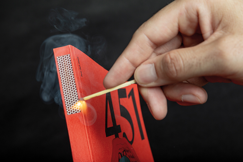 451, literatura en llamas by Marc Villalba