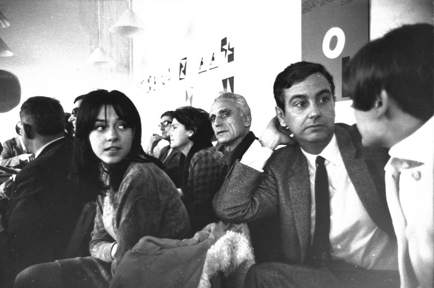 Federico Correa a les Jornades de debat amb el Gruppo 63 (gener 1967). © Fons fotogràfic Oriol Maspons - Arxiu Històric del Col·legi d'Arquitectes de Catalunya