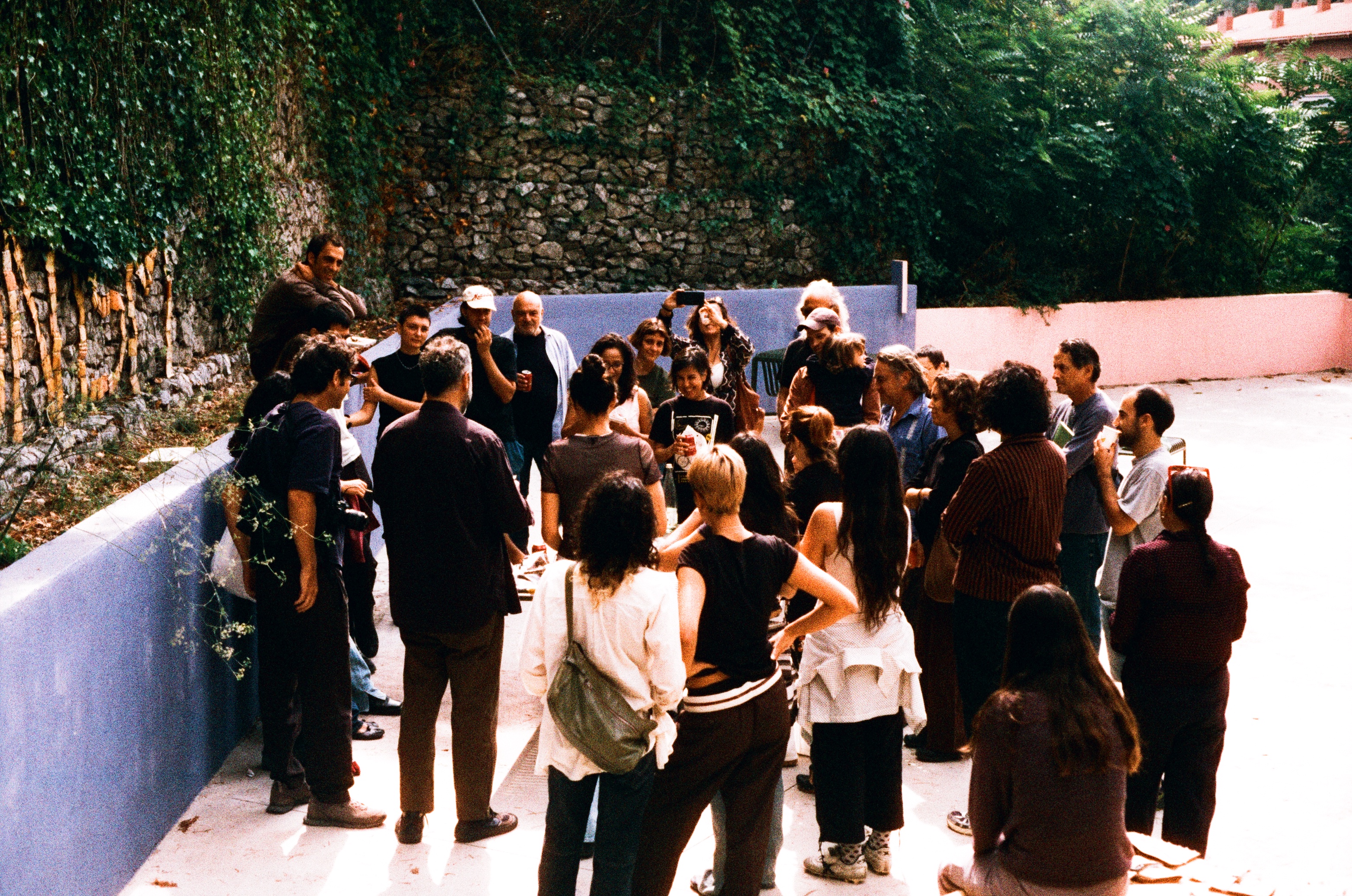 Emboscada #16: LUCE, einaidea, 2025. Foto: Simón Fernández Katz