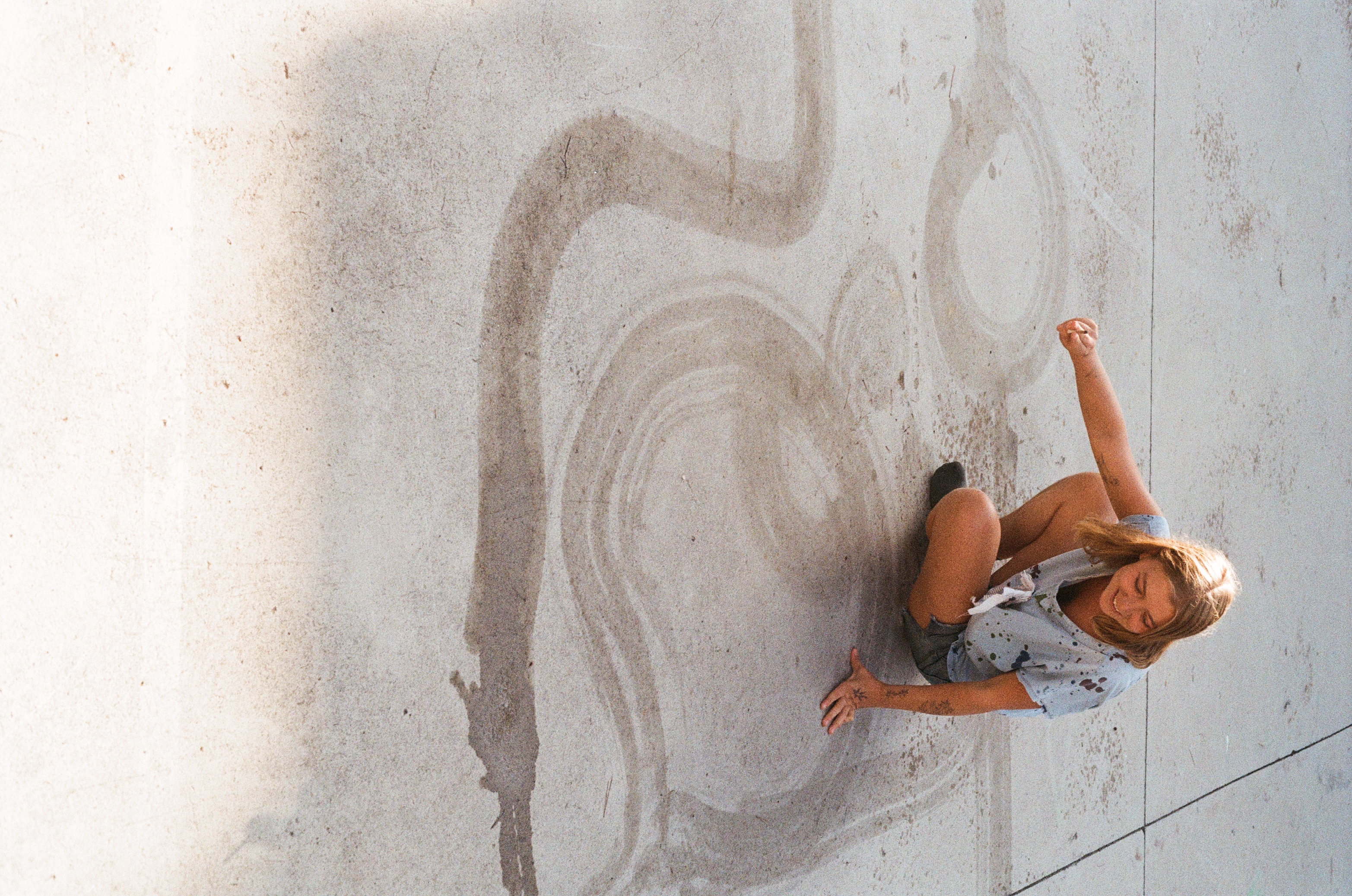  Emboscada #15: Huaqian Zhang y Joan Bennàssar, einaidea, 2025. Foto: Simón Fernández Katz