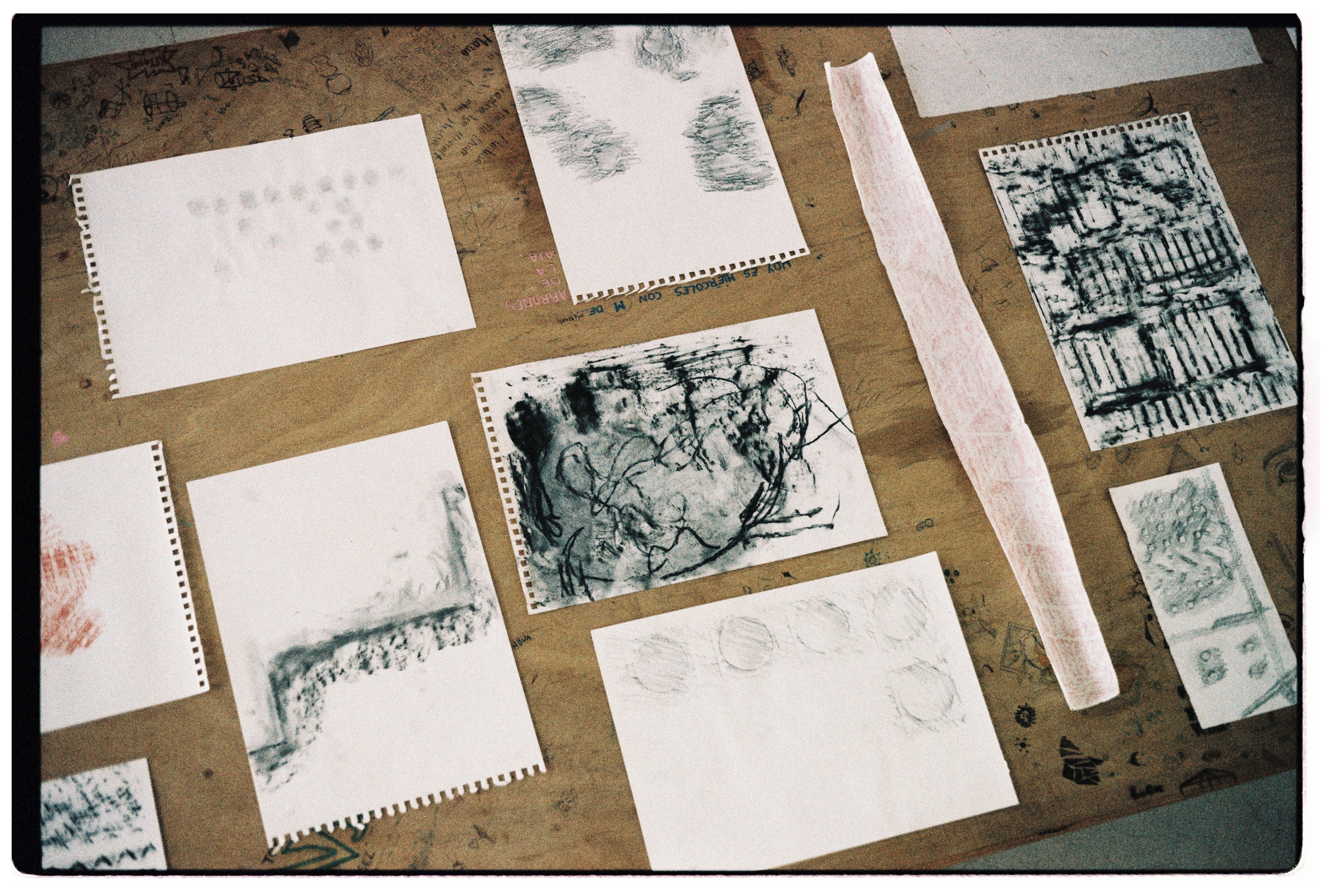 Emboscada #14: Ester Partegàs, einaidea, 2025. Foto: Simón Fernández Katz