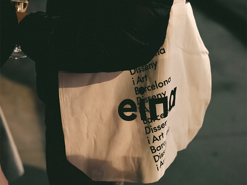 Mario Eskenazi presenta la nueva identidad visual de Eina 