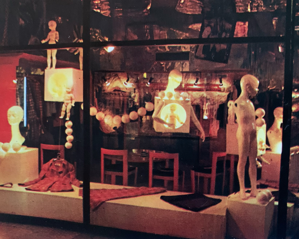 Boutique Ferrer Mundo Joven