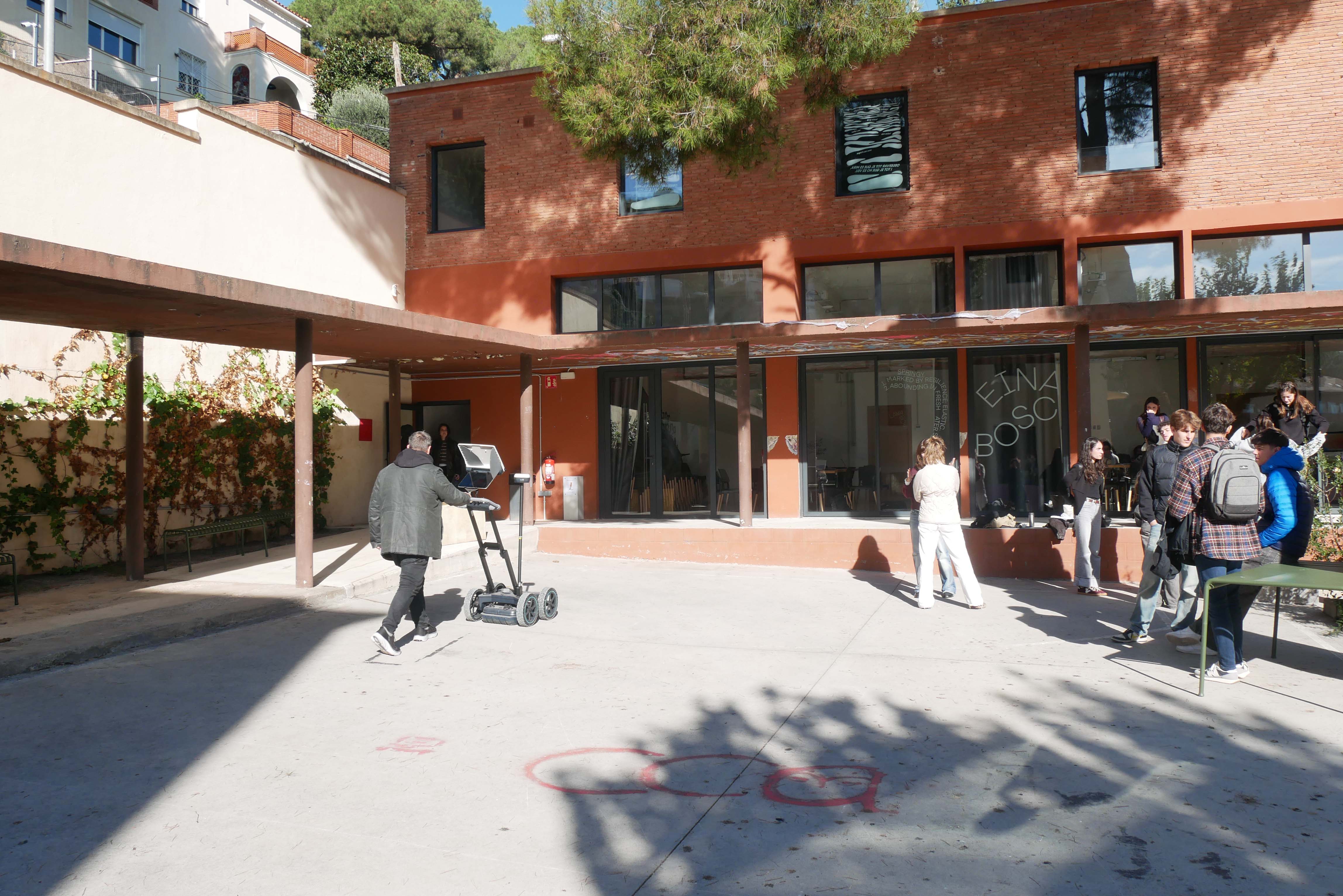 Seminari Aixecar el Sòl: una exploració filosòfica i tecnològica del subsòl 