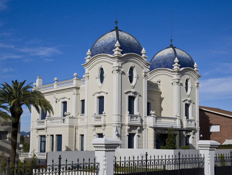 "Centro experiencial de diseño de moda" - Helena Pérez