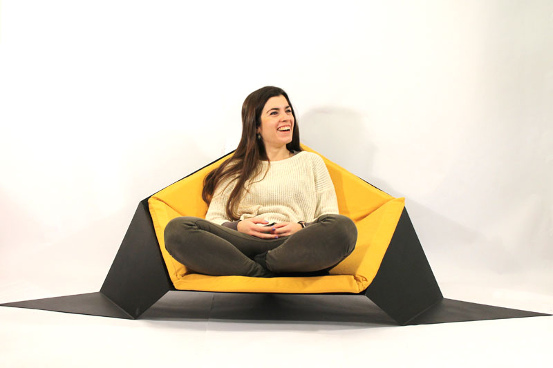 Tttrrreeesss: Estudiants de Disseny de Producte a EINA presenten a NUDE2015 la seva pròpia marca de mobiliari