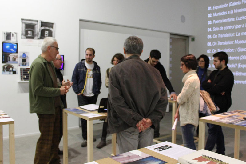 Sesión del Máster de Investigación en Arte y Diseño en el MACBA y la Fundació Suñol