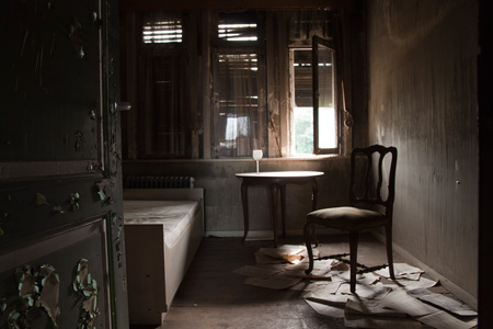 “Abandoned? Does anywhere exist that is truly abandoned?” Geppe Monrós + Julia Clay