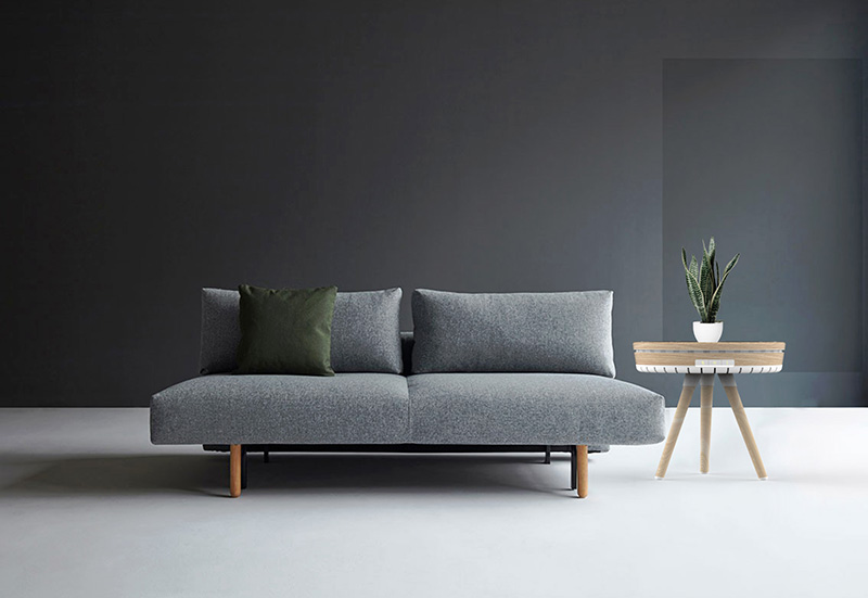 Huzz, by Paula Terra