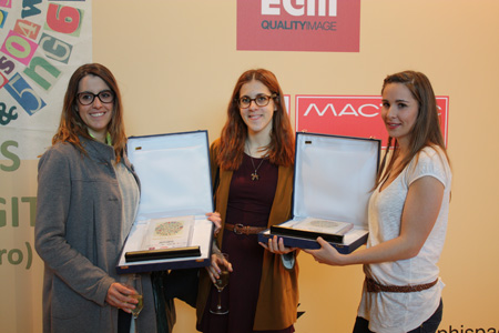 María Beltrán, Carlota Castells i Marta Lopez van recogieron el Premio Marca Digital dentro de Graphispag Digital 2013.