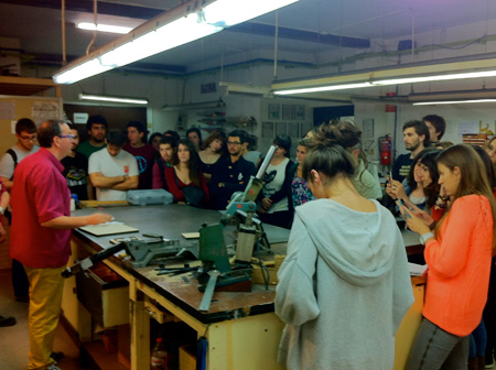 Visita dins l'assignatura d'Arts Gràfiques