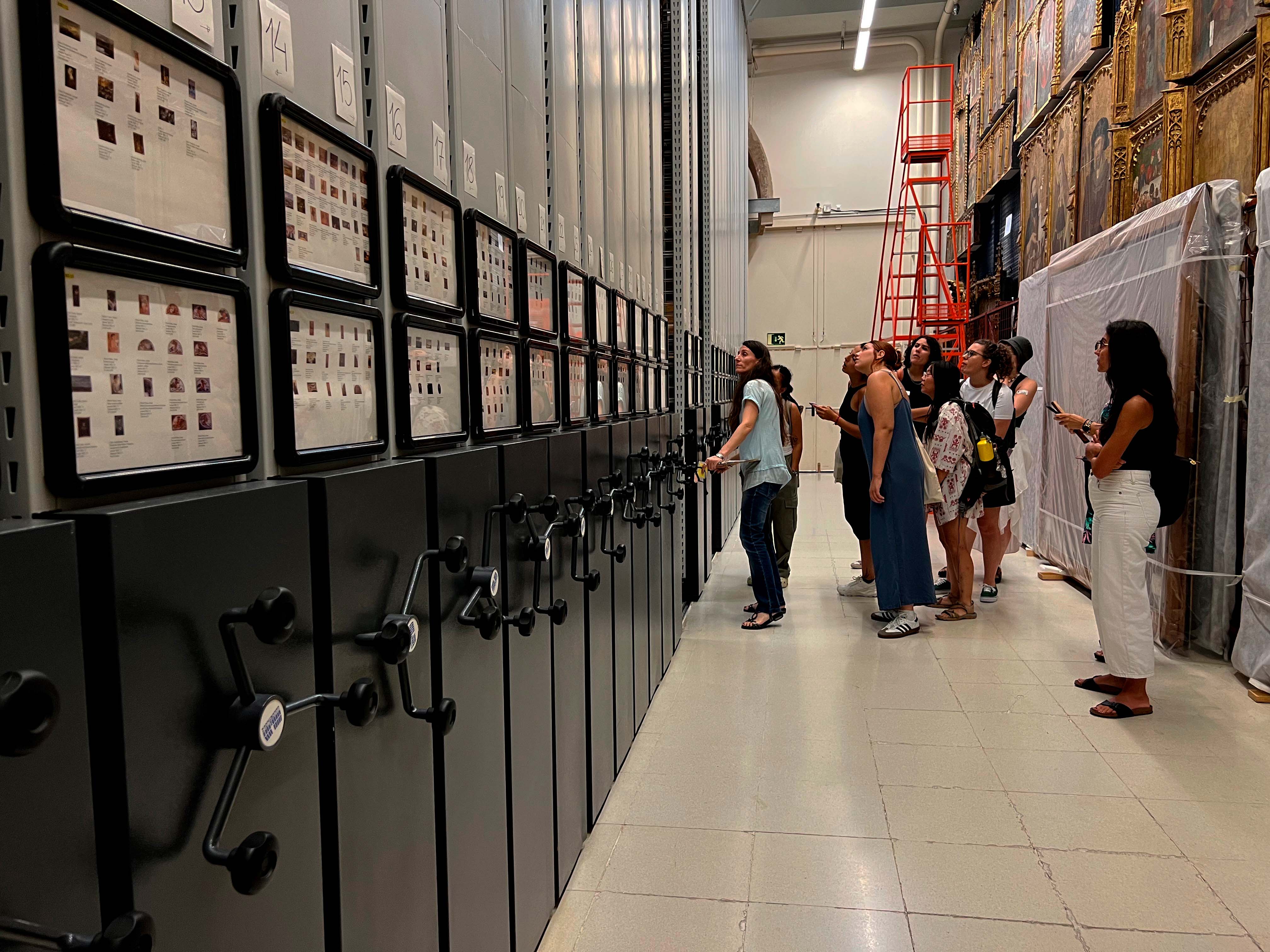 Curadoria i mediació d'exposicions