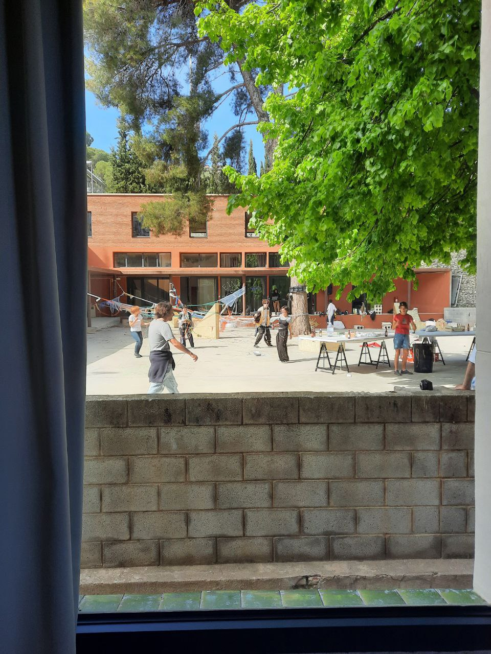 Fabrics to weave care