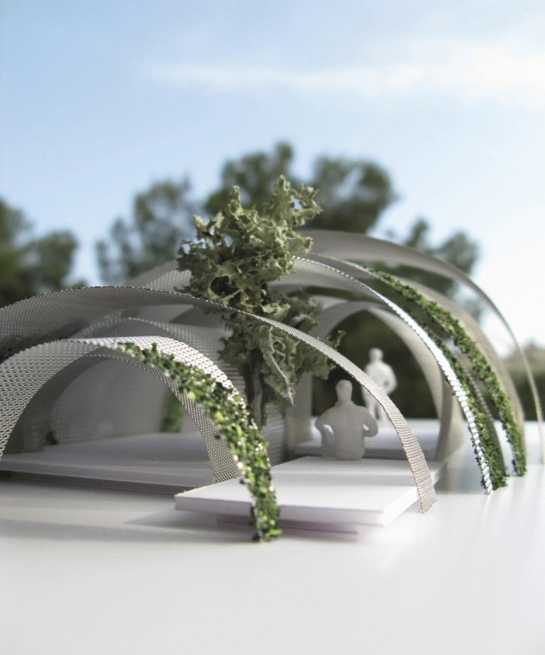 Alex Alvarez - Habitar com a utopia