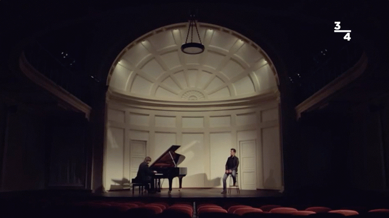 TFG de Karina Sayas en Eina - Canal de Televisión 3/4