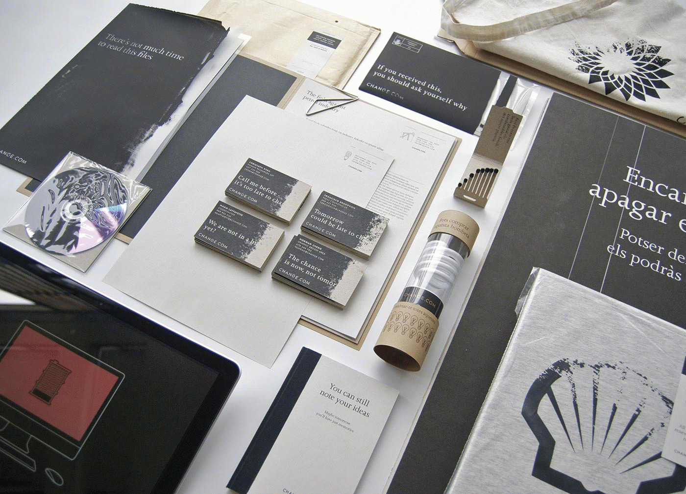 Martí Panés Julià - Change