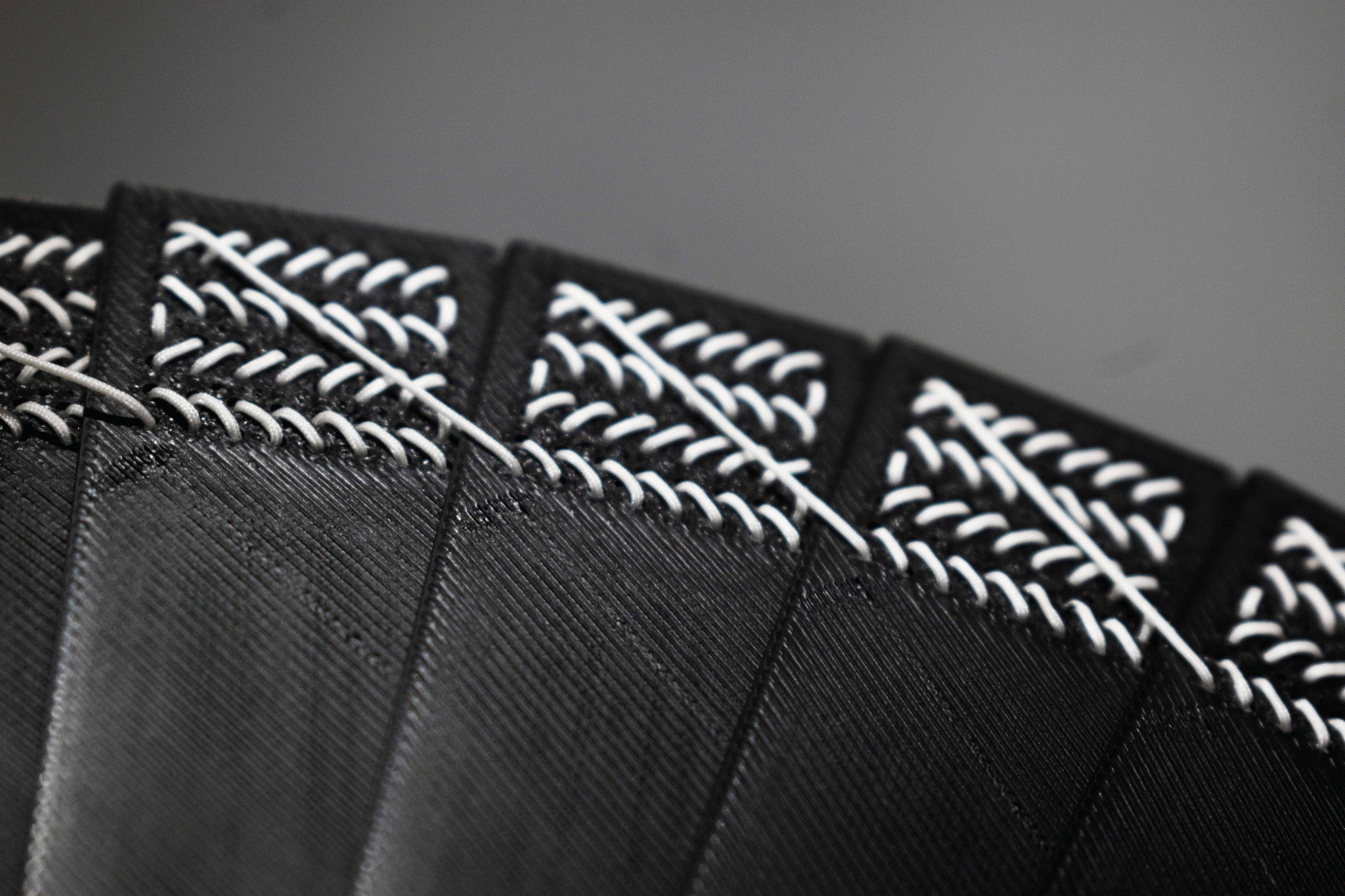 Punto. el abanico como objeto de diseño.