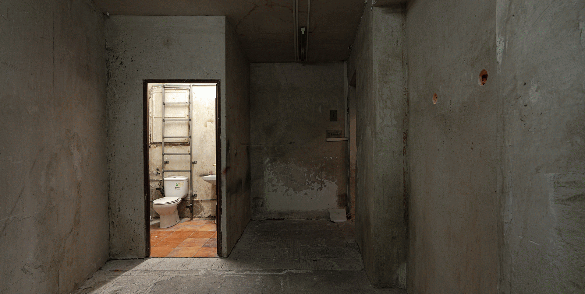 Jorge Satorre, Un tema moral moderno, decorar el agujero. (2017) Foto de Daniela Uribe