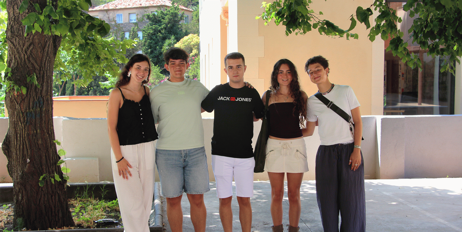 Beques de Nou Accés i Premi Extraordinari de la Fundació Eina 2024-2025