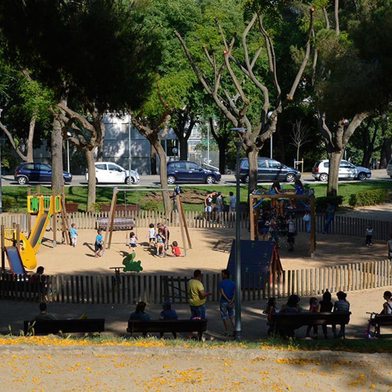 Bernat Amate - Plantejament de revitalització del barri de Montbau 