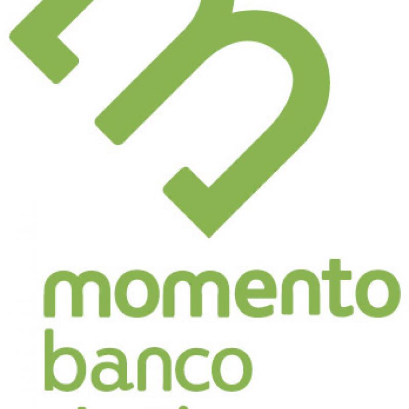 Miriam Sanchez - Momento. Banc de temps